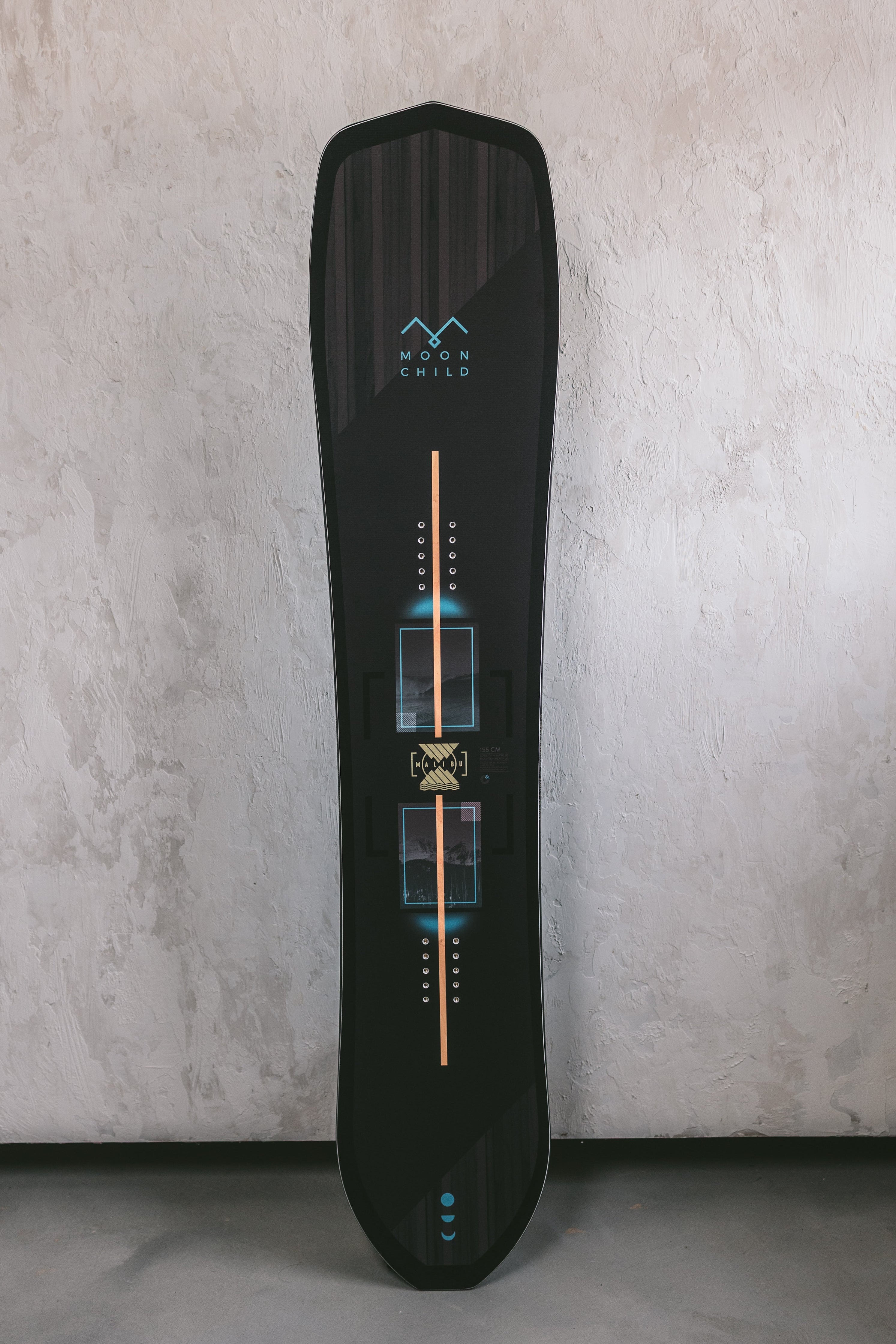 Malibu Black / Gold Edition – Moonchild Snowboards Malibu Black / Gold Edition – Moonchild Snowboards