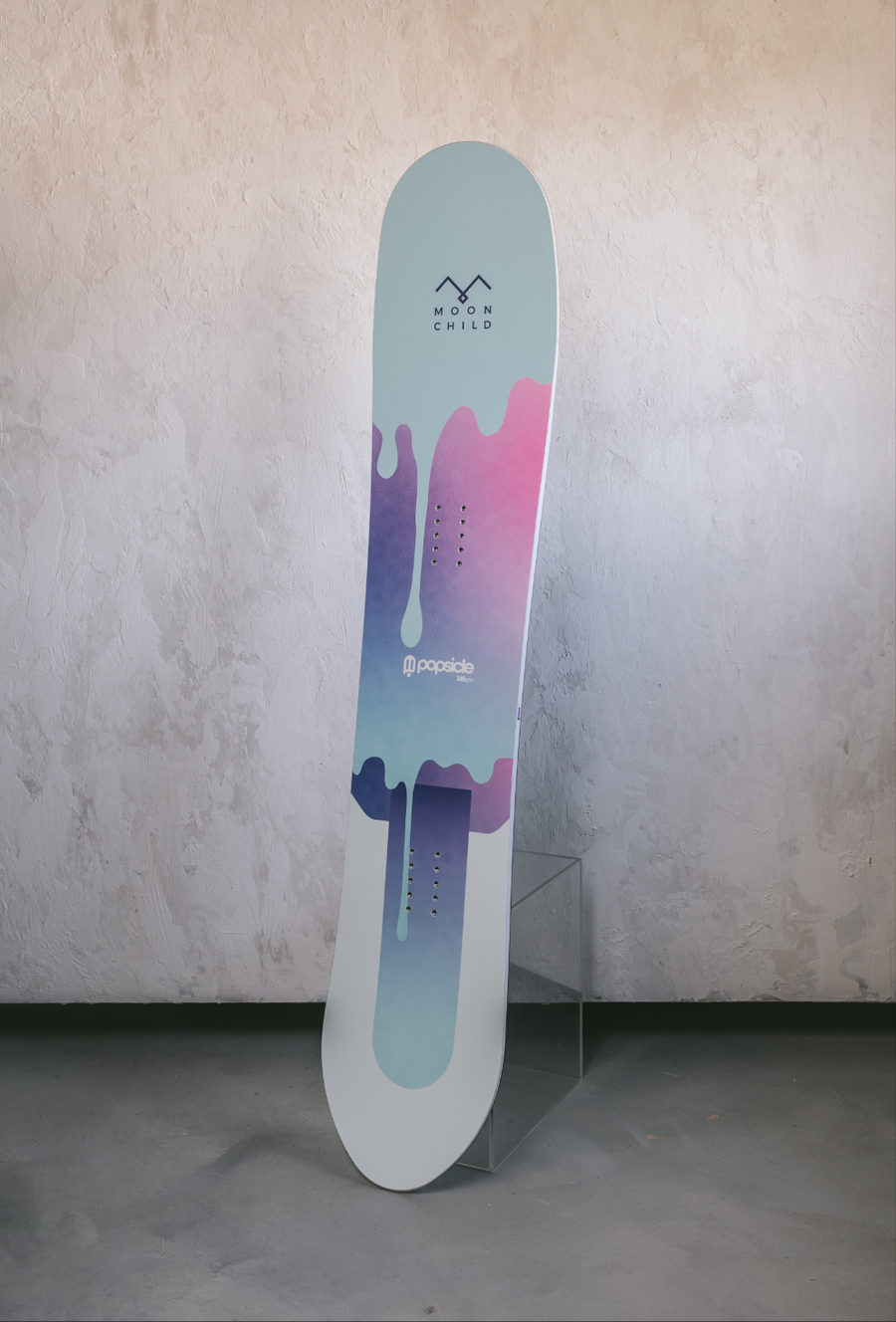 female snowboard rider of edits Popsicle 148 / SALE 20% OFF