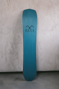 Malibu Black / Gold Edition – Moonchild Snowboards